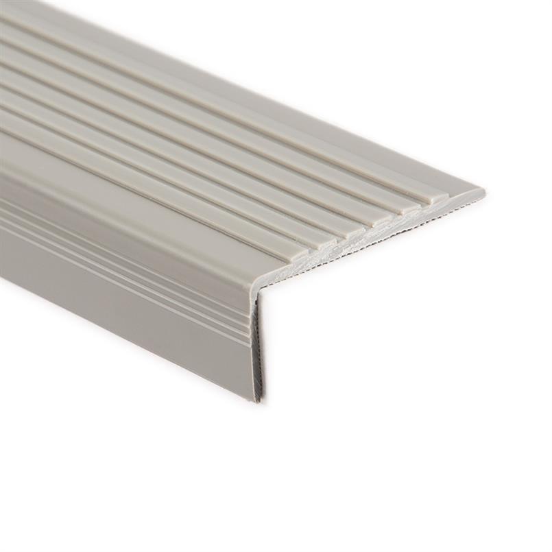 Trapneusprofiel pvc grijs LxBxH=1500x60x22mm (2 stuks)